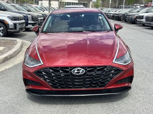 Used 2023 Hyundai Sonata SEL image 2