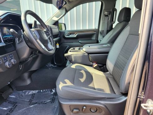 Used 2024 Chevrolet Silverado 1500 RST w/ LPO, Dark Essentials Package AWD/4WD image 16