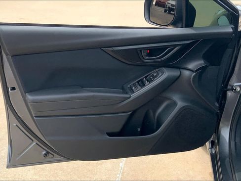 Used 2018 Subaru Impreza 2.0i Premium AWD/4WD image 23