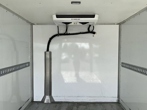 Used 2024 Chevrolet Express 3500 w/ Power Convenience Package RWD image 42