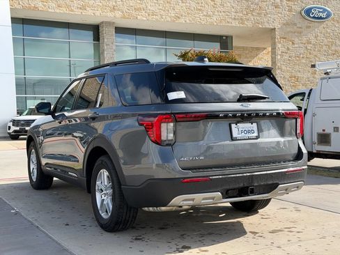 New 2026 Ford Explorer Active w/ Active Comfort Package RWD image 11