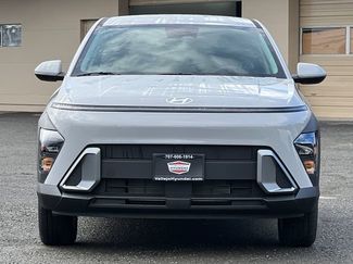 New 2026 Hyundai Kona SE video 3