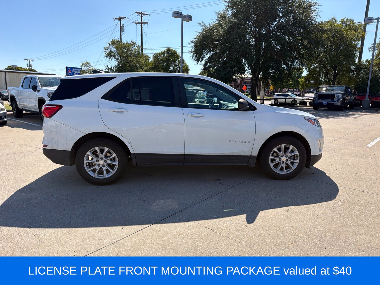 Used 2021 Chevrolet Equinox LS w/ LS Convenience Package FWD image 4