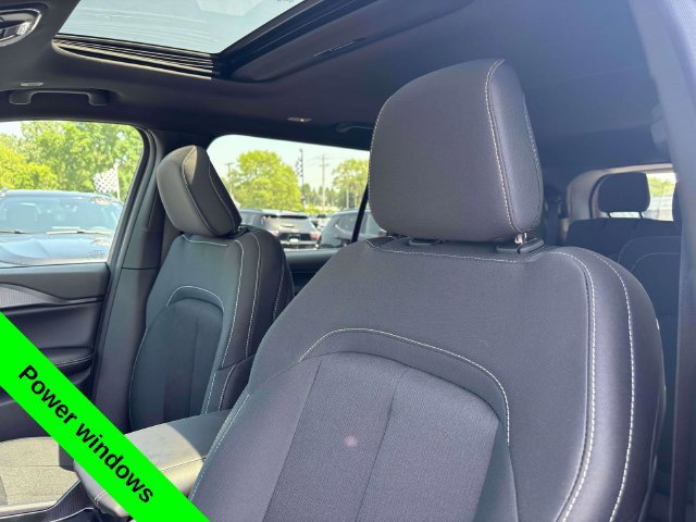 New 2026 Jeep Grand Cherokee L 4WD image 18