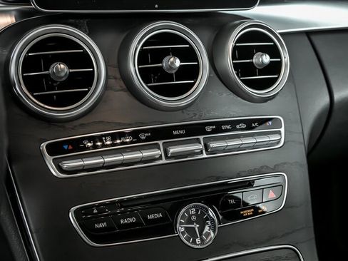 Used 2015 Mercedes-Benz C 300 4MATIC Sedan image 33