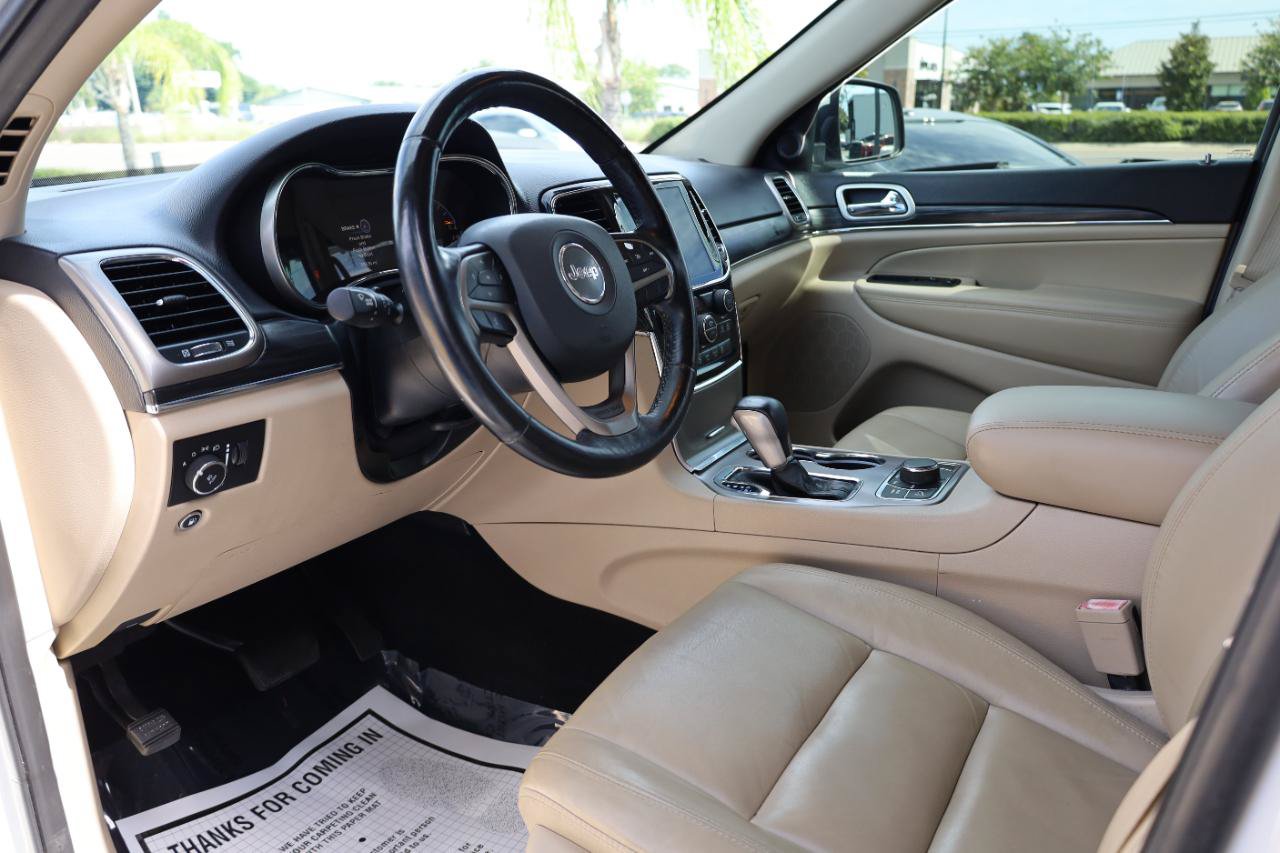 Used 2021 Jeep Grand Cherokee Limited w/ Sun & Sound Group AWD/4WD image 10
