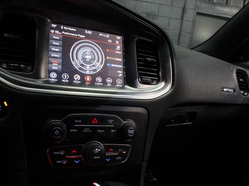 Used 2018 Dodge Charger R/T RWD image 59