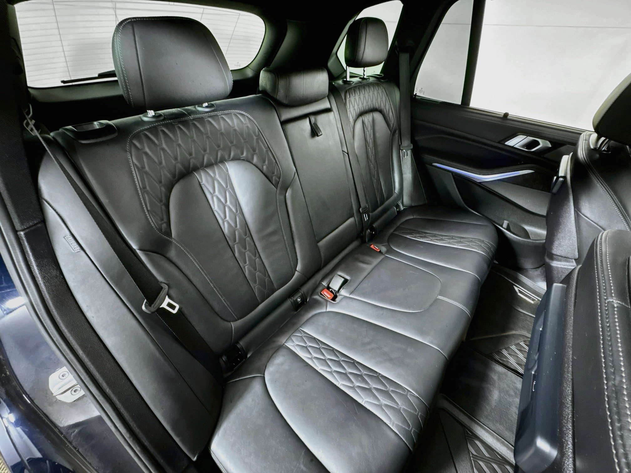 Used 2023 BMW X5 xDrive40i w/ Executive Package AWD/4WD image 28