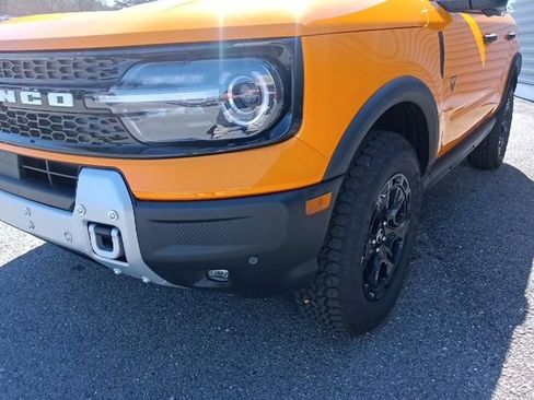 New 2026 Ford Bronco Sport Badlands w/ Sasquatch Badlands Package AWD/4WD image 9