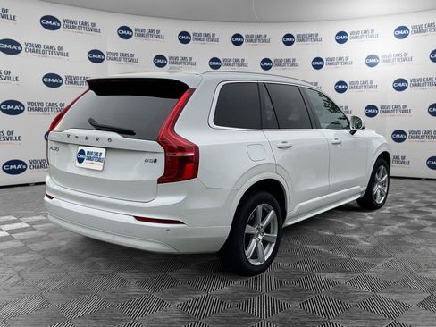 Used 2023 Volvo XC90 B5 Core AWD/4WD image 5