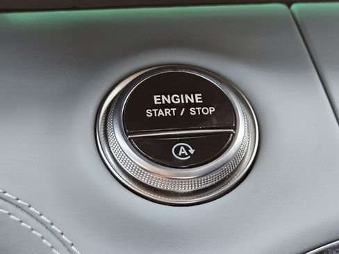 Certified 2025 Mercedes-Benz SL 55 AMG 4MATIC image 31