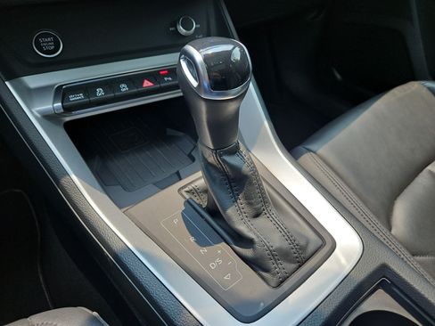 Used 2024 Audi Q3 2.0T Premium AWD/4WD image 25