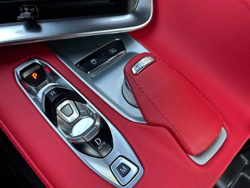 Used 2024 Chevrolet Corvette Stingray Preferred Conv w/ Z51 Performance Package RWD image 37