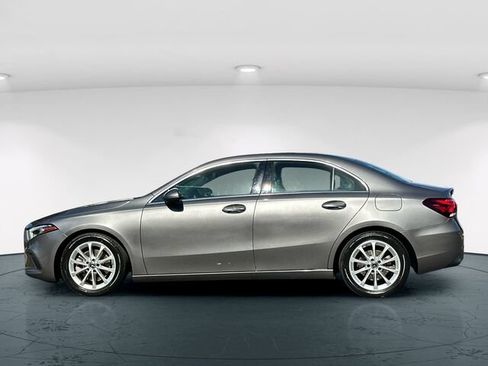 Used 2020 Mercedes-Benz A 220 image 4