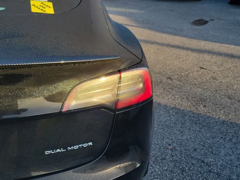 Used 2022 Tesla Model 3 Long Range image 17