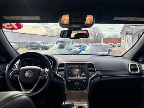 Used 2015 Jeep Grand Cherokee Limited image 12