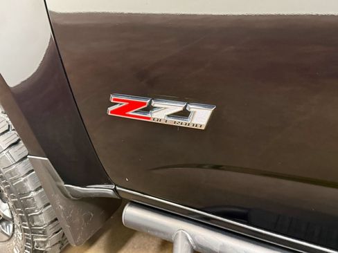 Used 2022 Chevrolet Colorado Z71 w/ Z71 Midnight Edition AWD/4WD image 55
