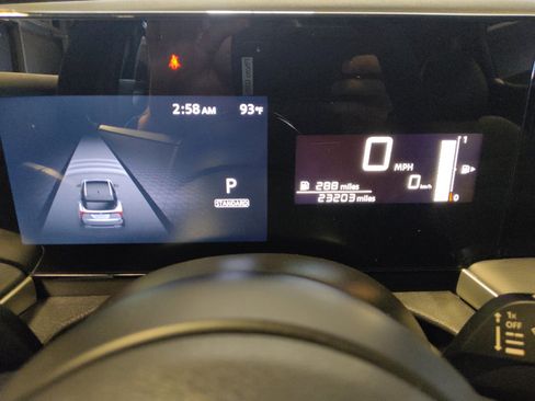 Used 2025 Nissan Kicks S w/ Charging Package FWD image 23