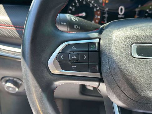 Used 2022 Jeep Compass Trailhawk w/ Trailhawk Convenience Group AWD/4WD image 21