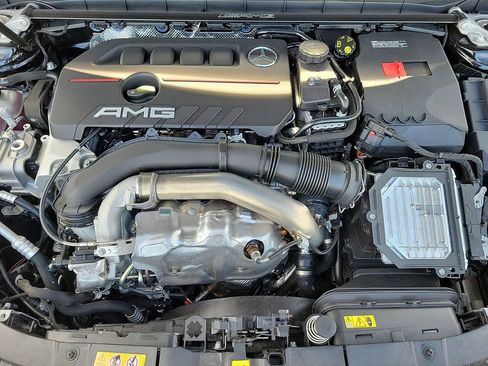 New 2026 Mercedes-Benz GLB 35 AMG 4MATIC image 10