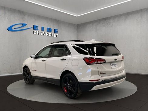 Used 2023 Chevrolet Equinox Premier image 8