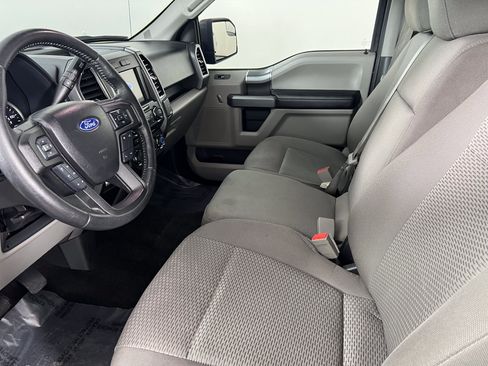 Used 2018 Ford F150 XLT w/ Equipment Group 302A Luxury AWD/4WD image 4