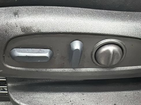 Used 2024 Chevrolet Equinox LT AWD/4WD image 7