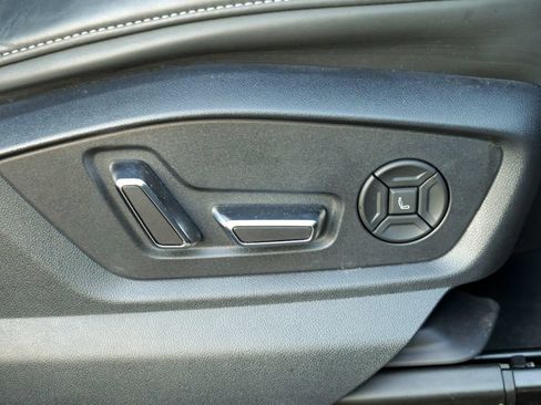 Used 2023 Audi SQ8 Prestige w/ Prestige Package AWD/4WD image 38