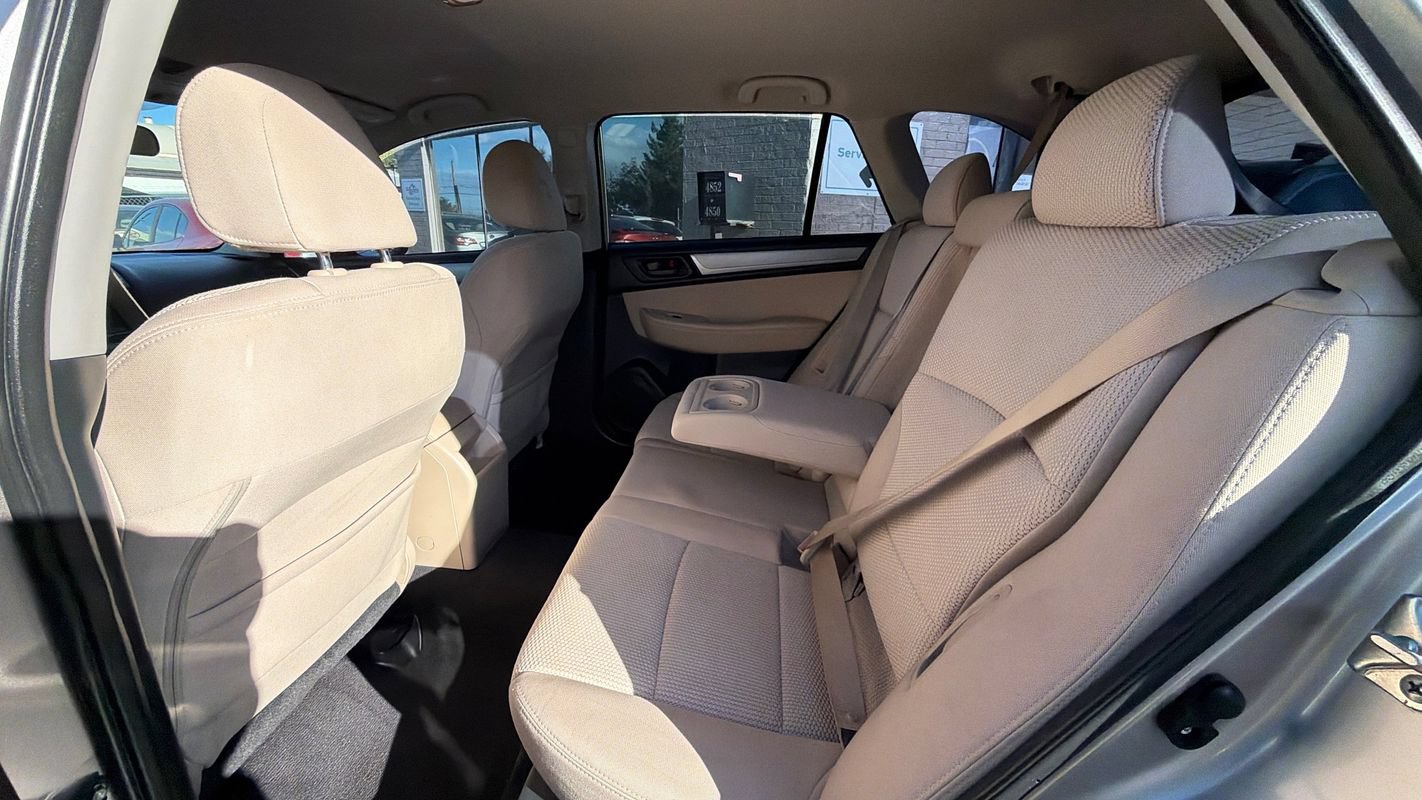 Used 2018 Subaru Outback 2.5i AWD/4WD image 18