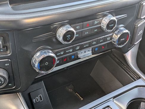 Certified 2025 Ford F150 Lariat AWD/4WD image 29