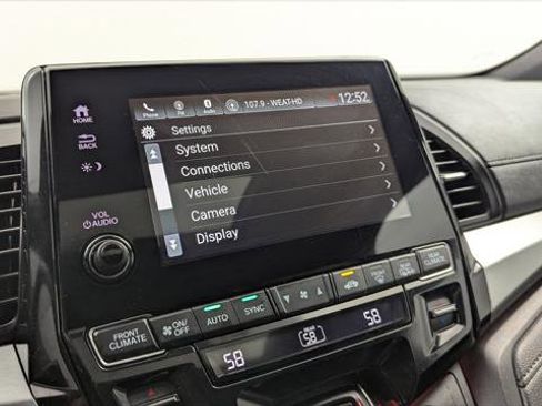 Used 2024 Honda Odyssey Sport image 23