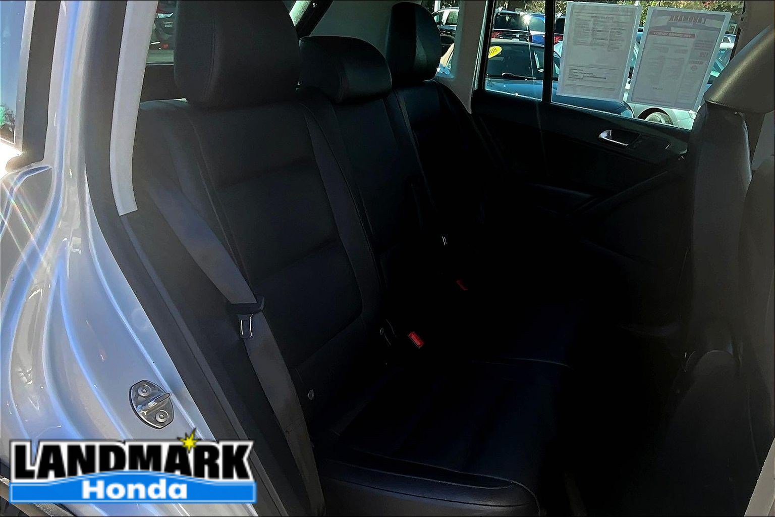 Used 2017 Volkswagen Tiguan Wolfsburg Edition AWD/4WD image 28
