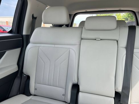 Used 2026 Hyundai Santa Fe SEL FWD image 31