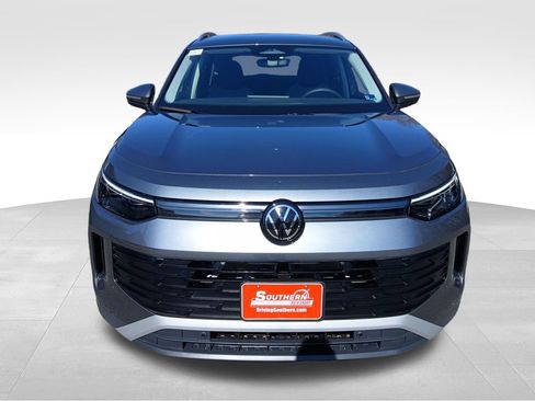 New 2026 Volkswagen Tiguan S image 8