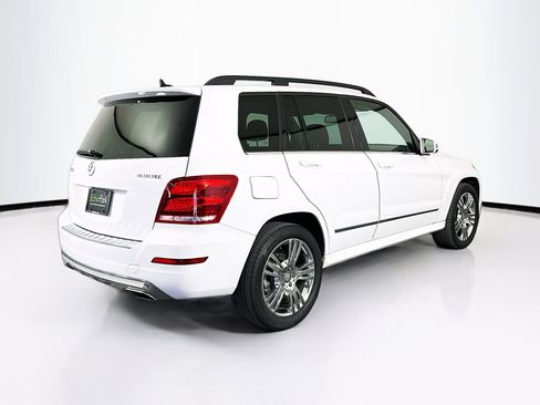 Used 2015 Mercedes-Benz GLK 250 BlueTEC 4MATIC image 9