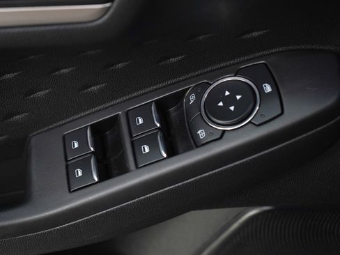 Used 2020 Ford Escape SEL AWD/4WD image 21