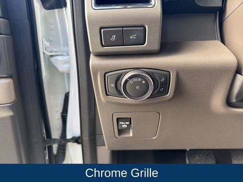 Used 2020 Ford Expedition XLT w/ Equipment Group 202A image 21