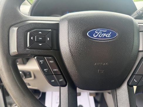 Used 2019 Ford F350 XLT w/ XLT Premium Package AWD/4WD image 23
