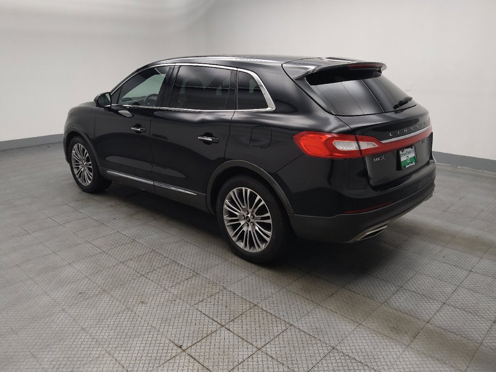 Used 2016 Lincoln MKX Reserve w/ Driver Assistance Package AWD/4WD image 3
