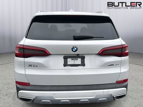 Used 2019 BMW X5 xDrive40i w/ Premium Package 2 image 3