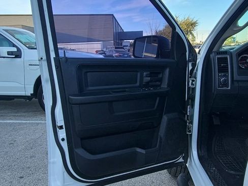 Used 2018 RAM 1500 Tradesman w/ Popular Equipment Group image 10