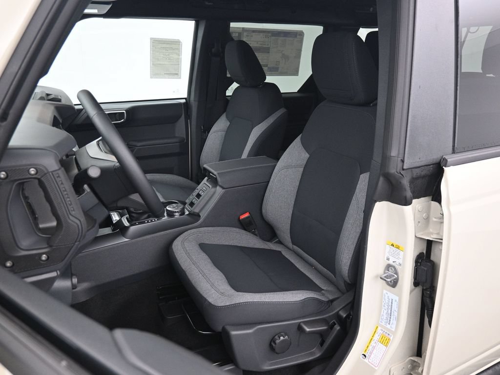 Used 2025 Ford Bronco Big Bend AWD/4WD image 10