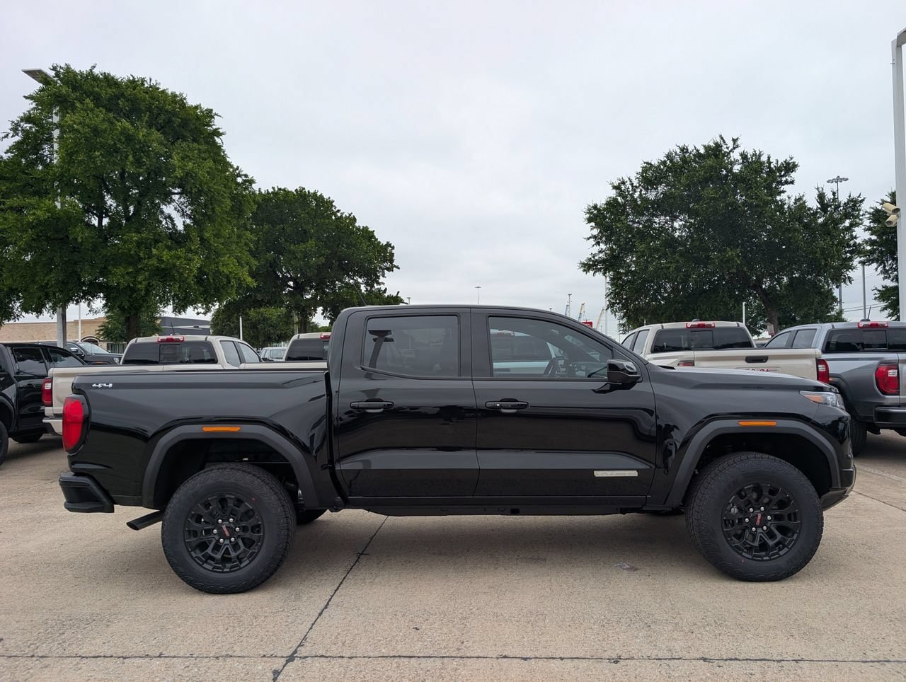 New 2026 GMC Canyon Elevation w/ Convenience Package AWD/4WD image 3