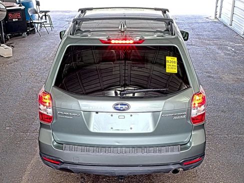 Used 2016 Subaru Forester 2.5i Premium AWD/4WD image 4