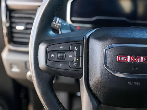 Used 2023 GMC Sierra 1500 AT4 w/ AT4 Premium Package image 17