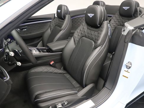 Certified 2020 Bentley Continental GT AWD/4WD image 25