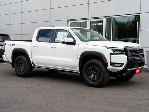 New 2026 Nissan Frontier PRO-4X w/ Tow Package AWD/4WD image 1