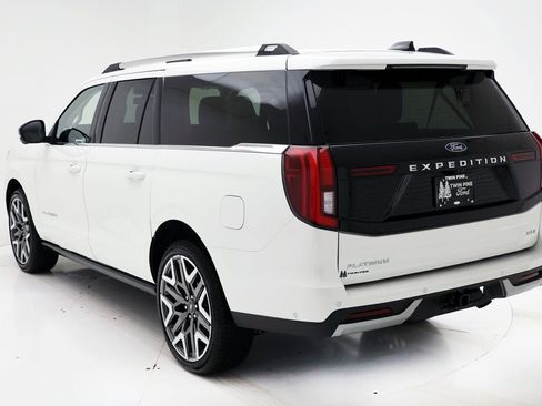 Used 2025 Ford Expedition Max Platinum w/ Platinum Ultimate Package AWD/4WD image 7