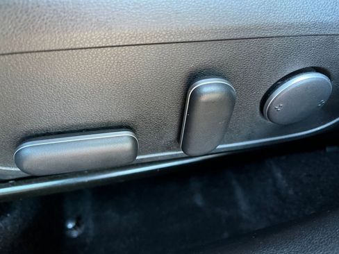 Used 2025 Hyundai Kona SEL image 23