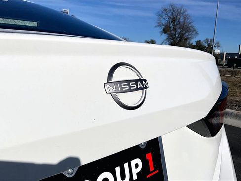 Used 2025 Nissan Altima 2.5 SV image 30